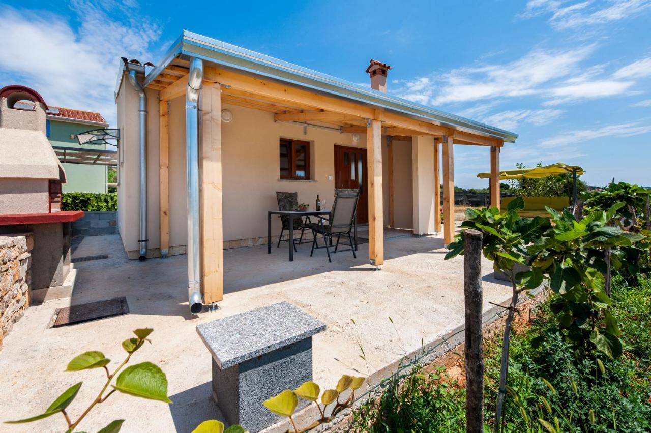 רוביני Casetta In Campagna מראה חיצוני תמונה